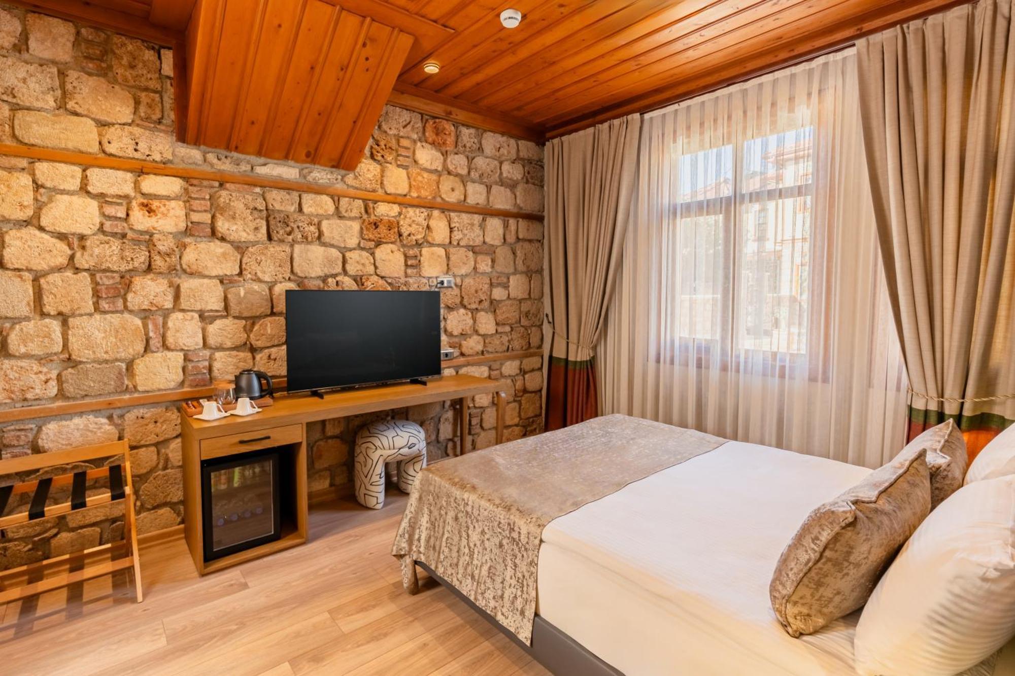 Otel Dumos